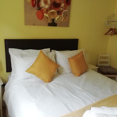 Wilma'S Guest House Dundonnell 外观 照片